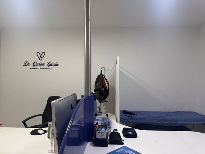 Consultorio en venta en San Fernando Nuevo, Cali, 77 m² · foto 4 de 4