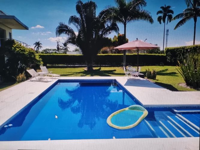 Casa de 5 alcobas en venta en Vía El Caimo, Armenia · foto 5 de 7