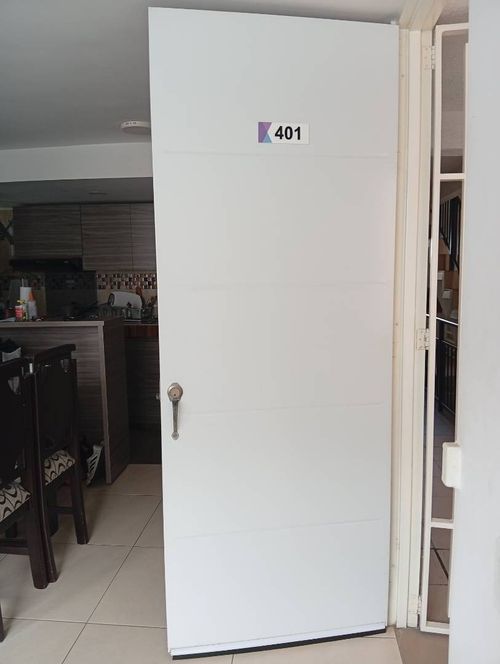 Apartamento de 2 alcobas en venta en El Carmelo, Candelaria, 52 m² · foto 16 de 24
