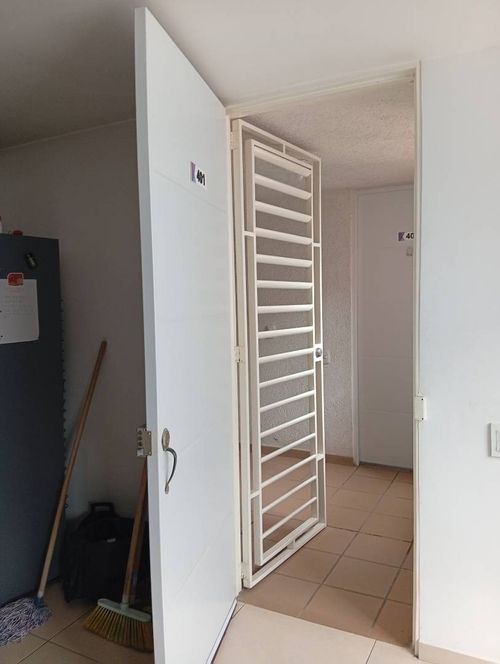 Apartamento de 2 alcobas en venta en El Carmelo, Candelaria, 52 m² · foto 17 de 24