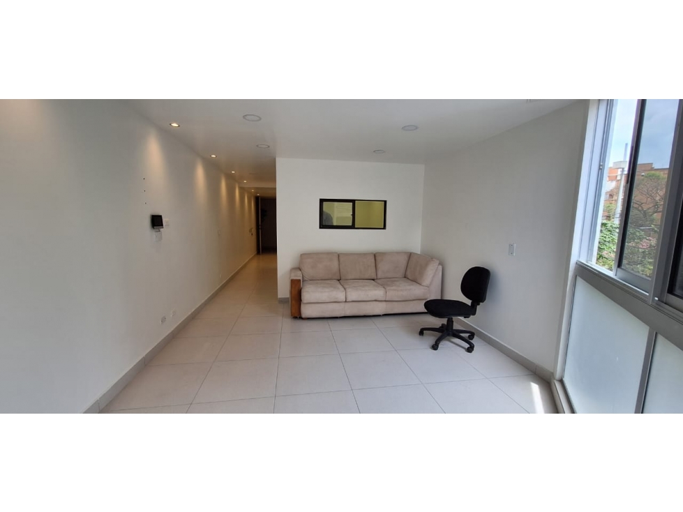 Apartaestudio en venta en Laureles, Medellín 3