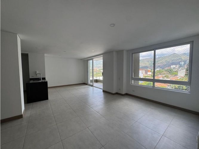 Apartamento en venta en La Flora, Cali · foto 4 de 13