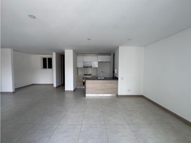 Apartamento en venta en La Flora, Cali · foto 6 de 13