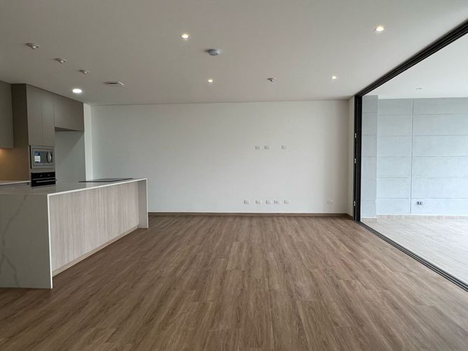 Apartamento de 2 alcobas en venta en Sajonia, Rionegro, 116 m² · foto 5 de 13