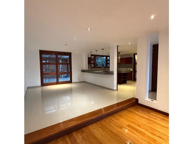 Casa de 4 alcobas en venta en La Balsa, Chía, 300 m² · foto 5 de 24