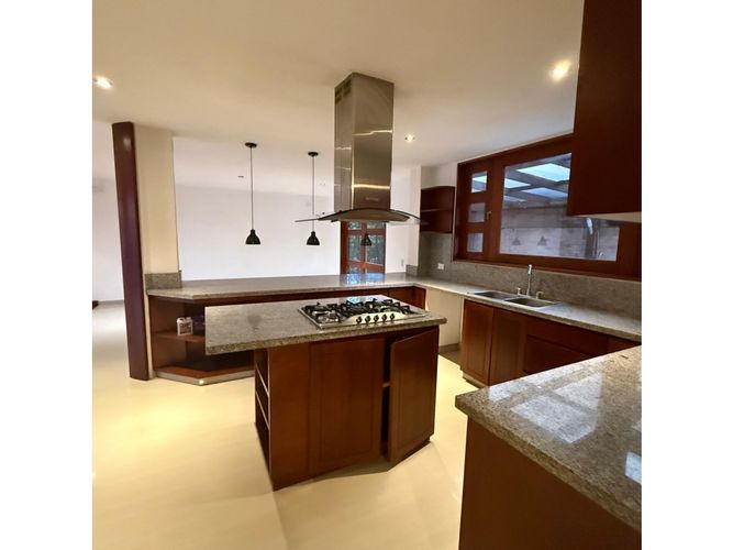 Casa de 4 alcobas en venta en La Balsa, Chía, 300 m² · foto 6 de 24