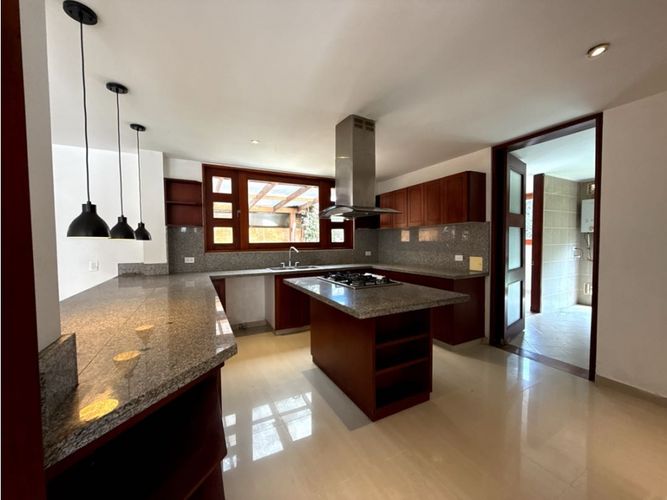Casa de 4 alcobas en venta en La Balsa, Chía, 300 m² · foto 8 de 24