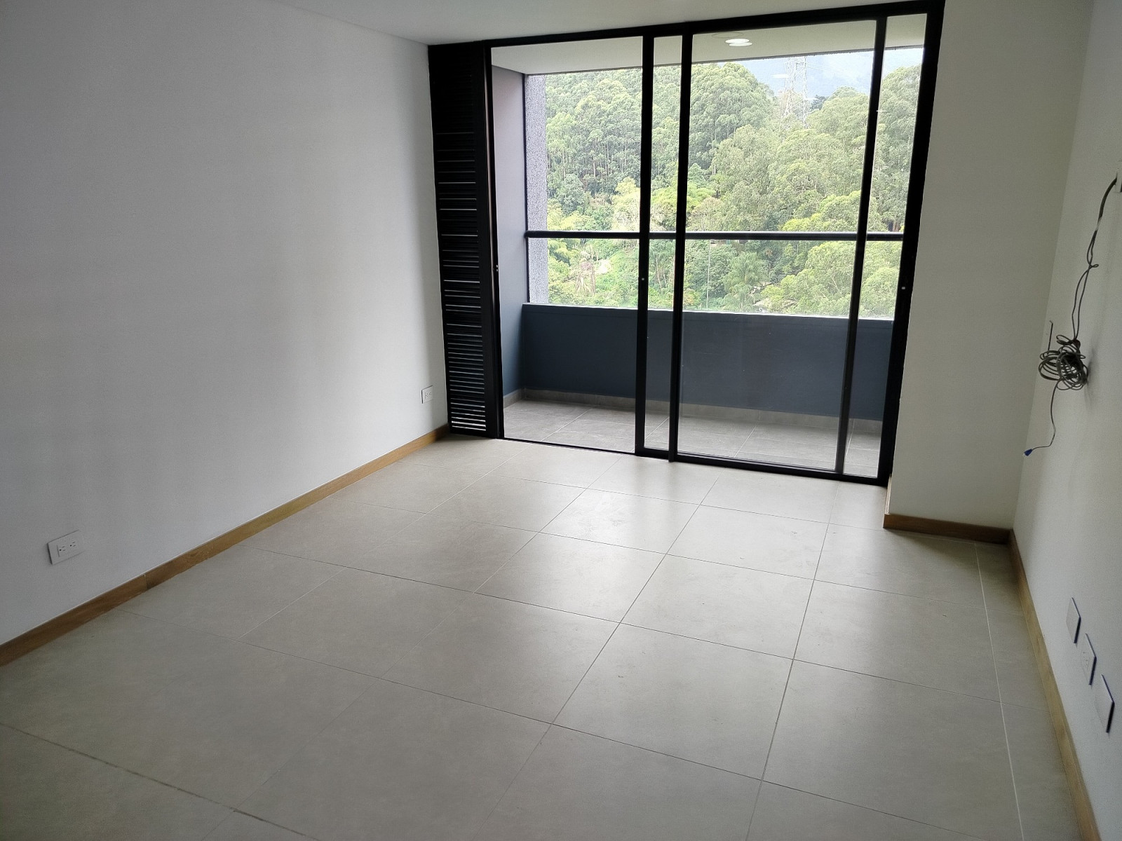 Apartamento en arriendo en Las Palmas, Medellín · foto 3 de 3