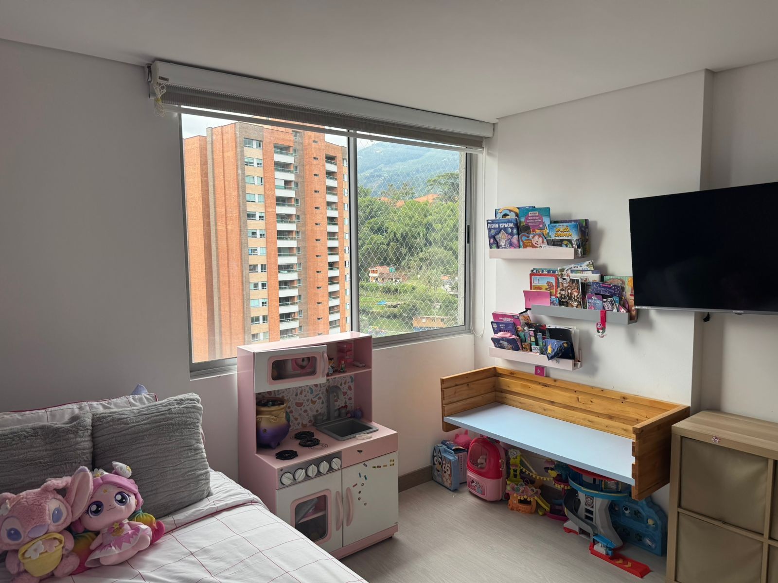 Apartamento en venta en Loma Del Esmeraldal, Envigado · foto 10 de 14