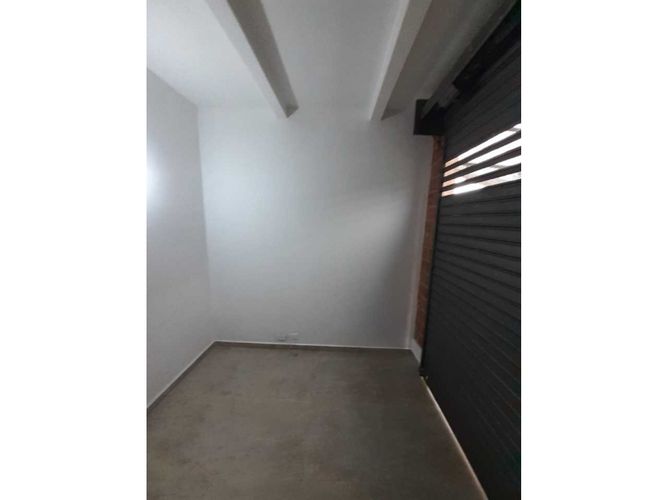 Local en arriendo en Las Palmas, Medellín, 26 m² · foto 2 de 8