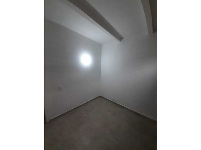 Local en arriendo en Las Palmas, Medellín, 26 m² · foto 3 de 8