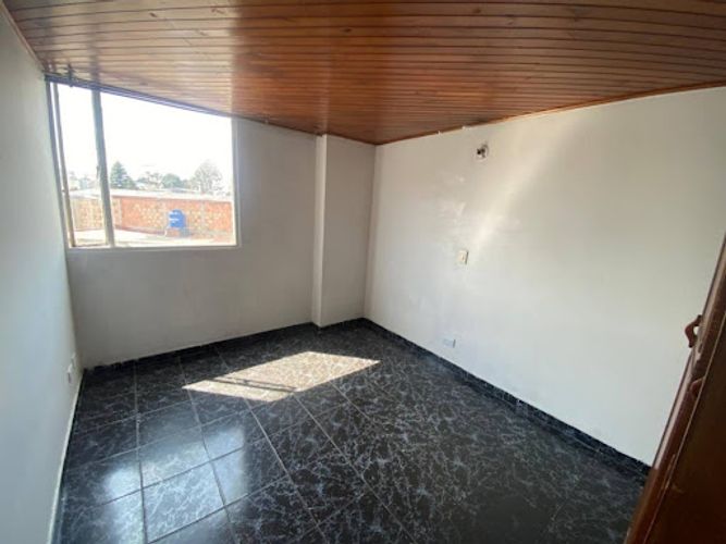 Apartamento de 3 alcobas en venta en Santa Helenita, Bogotá, 53 m² · foto 8 de 16