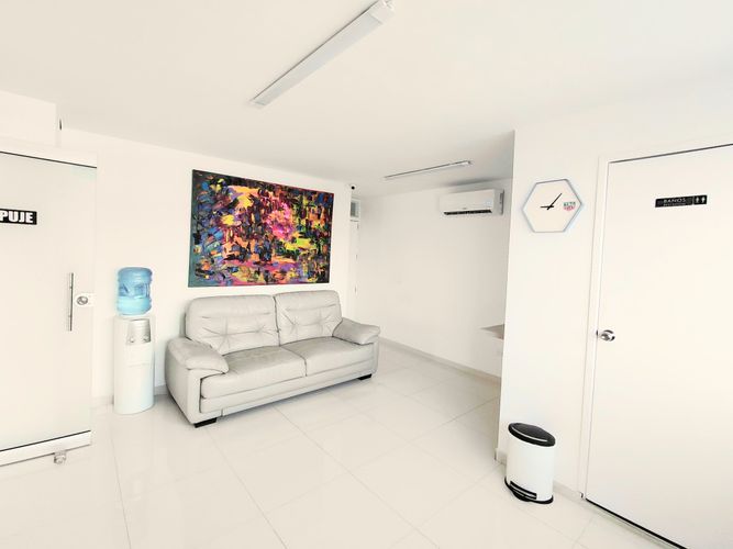 Consultorio en venta en Santa Monica, Cali, 52 m² · foto 4 de 16