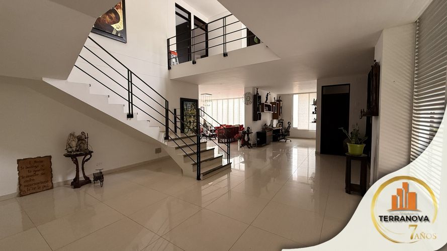 Casa de 6 alcobas en venta en Cerro Azul Del Vergel, Ibagué, 448 m² · foto 5 de 24