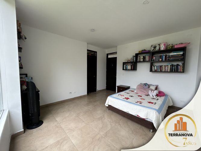 Casa de 6 alcobas en venta en Cerro Azul Del Vergel, Ibagué, 448 m² · foto 22 de 24
