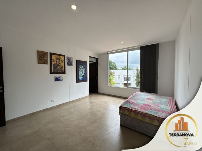 Casa de 6 alcobas en venta en Cerro Azul Del Vergel, Ibagué, 448 m² · foto 23 de 24