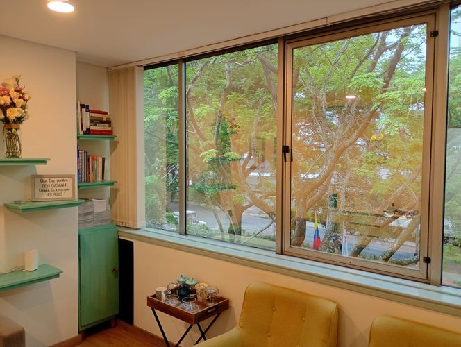 Consultorio en venta en El Poblado, Medellín, 23 m² · foto 2 de 13