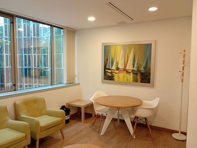 Consultorio en venta en El Poblado, Medellín, 23 m² · foto 9 de 13
