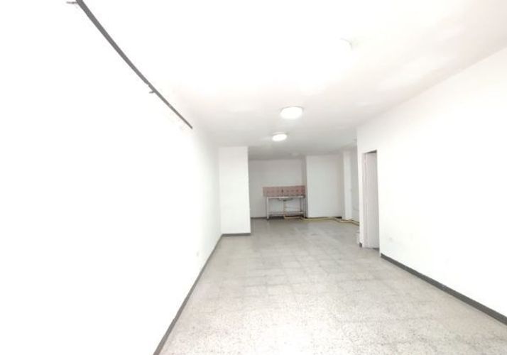 Local en arriendo en El Dorado, Envigado, 40 m² · foto 6 de 9