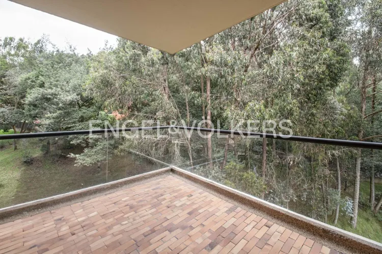 Apartamento de 5 alcobas en venta en Sotileza, Bogotá, 254 m² · foto 13 de 24