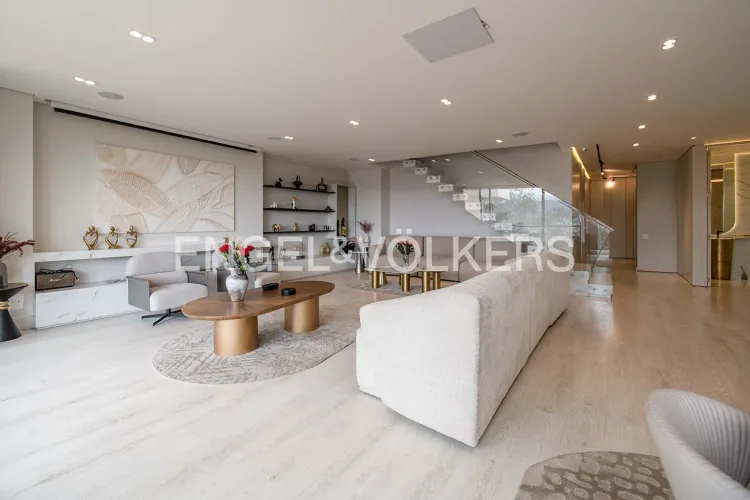 Apartamento de 5 alcobas en venta en Sotileza, Bogotá, 254 m² · foto 2 de 24