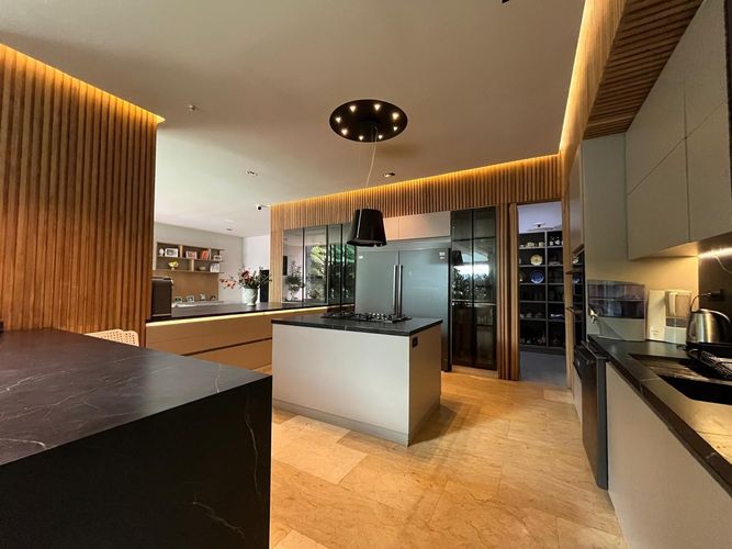 Casa de 4 alcobas en venta en Loma Del Chocho, Envigado · foto 5 de 21