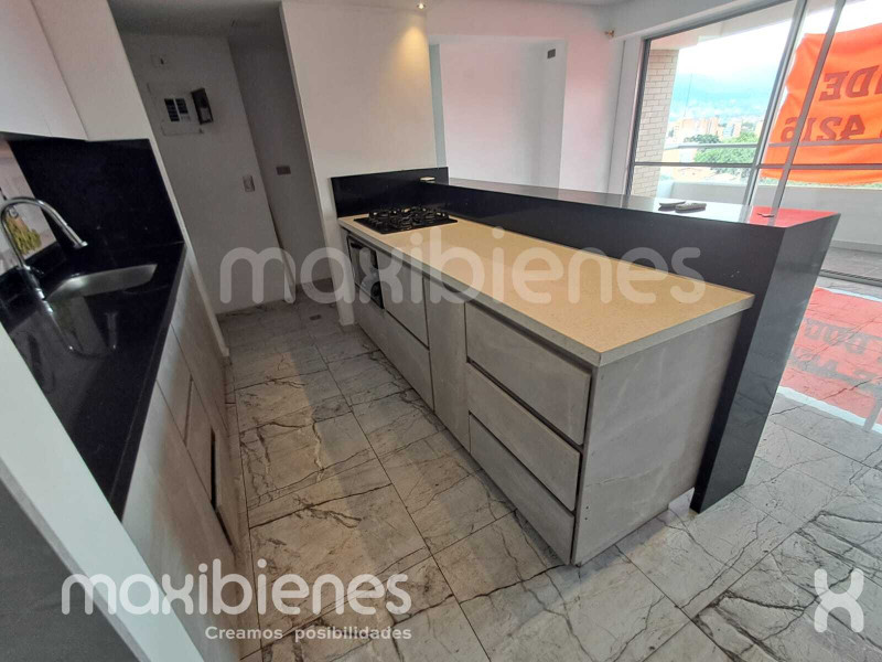 Apartamento en venta en Calasanz, Medellín · foto 3 de 21