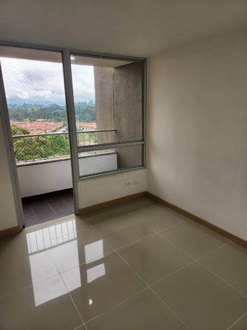 Apartamento de 2 alcobas en arriendo en Rionegro, 52 m² · foto 4 de 14