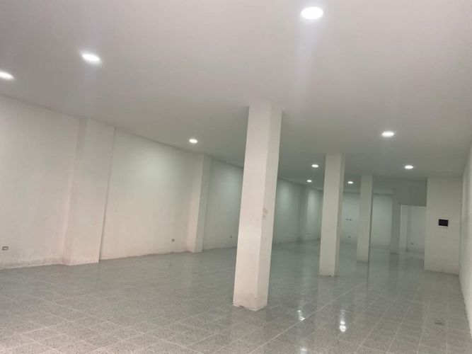 Bodega en venta en Asturias, Itagüí, 200 m² · foto 6 de 9