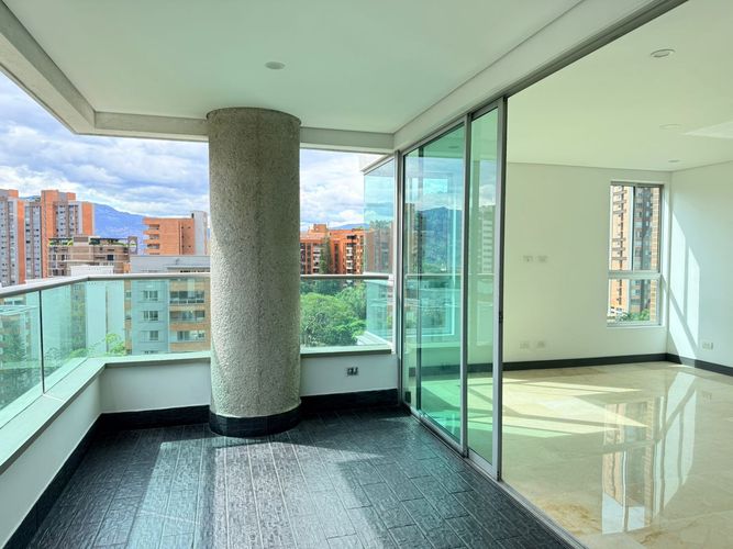 Apartamento de 3 alcobas en arriendo en El Poblado, Medellín, 150 m² · foto 20 de 20