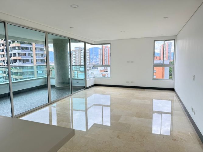 Apartamento de 3 alcobas en arriendo en El Poblado, Medellín, 150 m² · foto 4 de 20