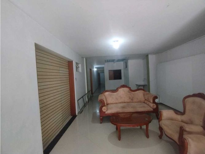 Local en arriendo en Los Naranjos, Envigado, 180 m² · foto 2 de 11
