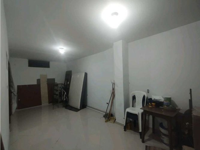 Local en arriendo en Los Naranjos, Envigado, 180 m² · foto 4 de 11