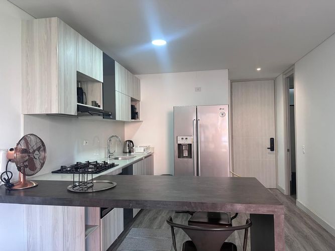 Apartamento de 1 alcoba en arriendo en El Poblado, Medellín, 65 m² · foto 5 de 15