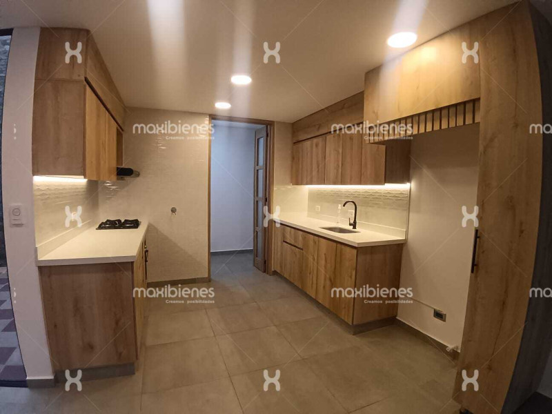 Apartamento en Arriendo en Lomitas, La ceja en Lomitas