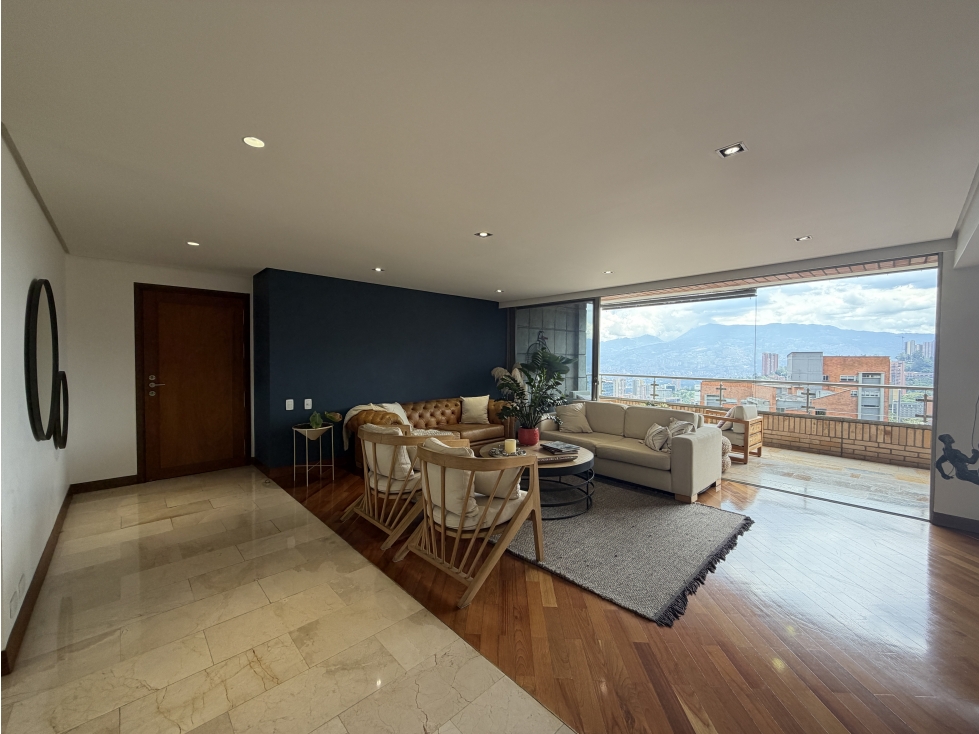 Apartamento en venta en El tesoro, Medellín 2