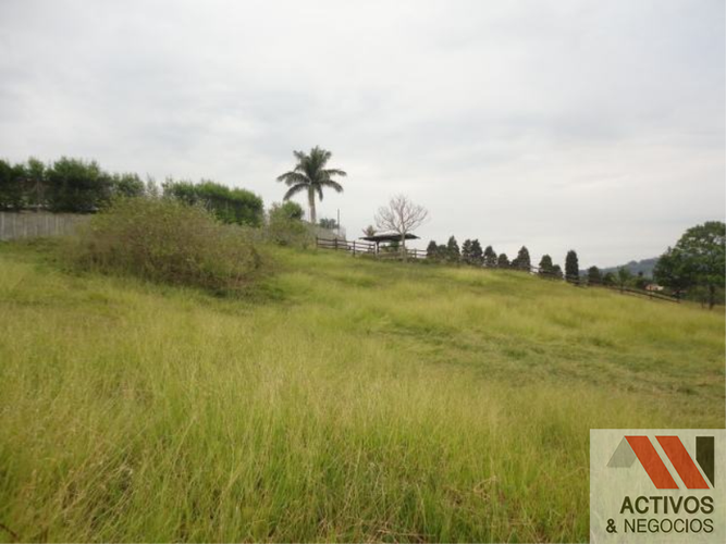 Lote en venta en Machado, Copacabana, 12860 m² · foto 8 de 18