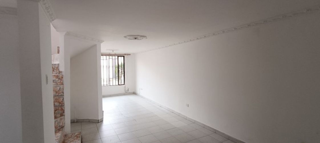 Casa de 5 alcobas en venta en Centro Historico, Chía, 400 m² · foto 13 de 24