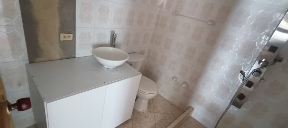 Casa de 5 alcobas en venta en Centro Historico, Chía, 400 m² · foto 16 de 24