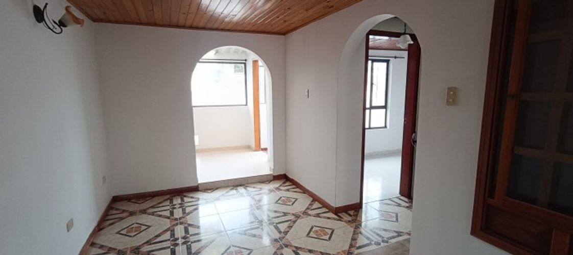 Casa de 5 alcobas en venta en Centro Historico, Chía, 400 m² · foto 22 de 24