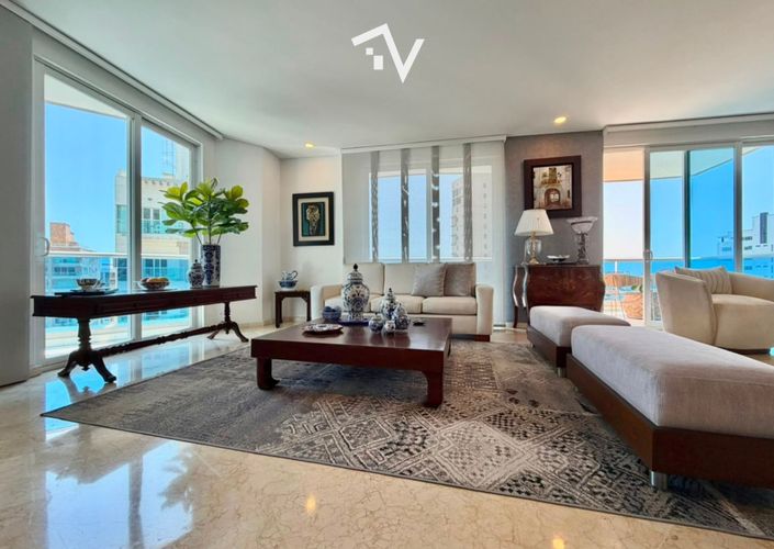 Apartamento de 3 alcobas en venta en Altos De Riomar, Barranquilla, 246 m² · foto 5 de 24