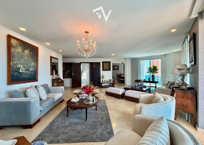 Apartamento de 3 alcobas en venta en Altos De Riomar, Barranquilla, 246 m² · foto 6 de 24