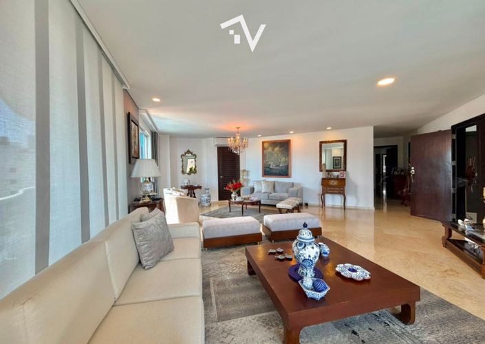 Apartamento de 3 alcobas en venta en Altos De Riomar, Barranquilla, 246 m² · foto 7 de 24