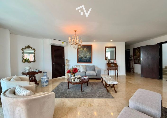 Apartamento de 3 alcobas en venta en Altos De Riomar, Barranquilla, 246 m² · foto 10 de 24