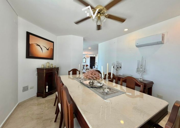 Apartamento de 3 alcobas en venta en Altos De Riomar, Barranquilla, 246 m² · foto 13 de 24