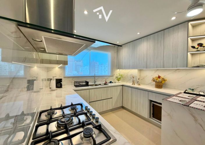 Apartamento de 3 alcobas en venta en Altos De Riomar, Barranquilla, 246 m² · foto 16 de 24