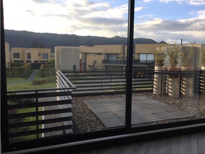 Casa de 4 alcobas en arriendo en Pueblo Viejo, Cota, 285 m² · foto 12 de 24
