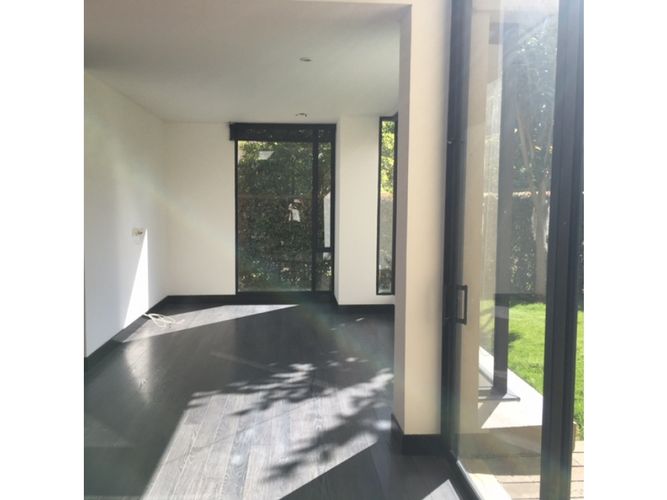 Casa de 4 alcobas en arriendo en Pueblo Viejo, Cota, 285 m² · foto 17 de 24