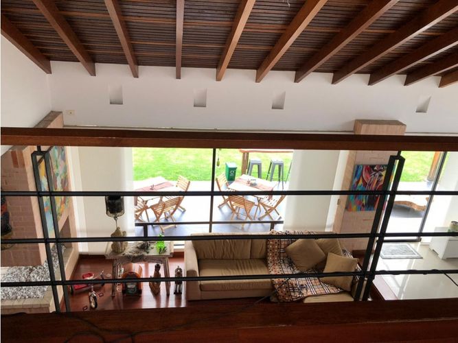 Casa de 4 alcobas en venta en Fonquetá, Chía, 440 m² · foto 4 de 21