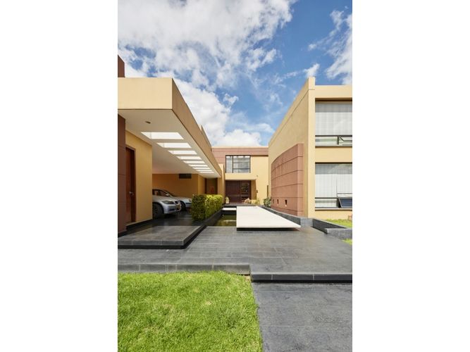 Casa de 4 alcobas en venta en Fonquetá, Chía, 440 m² · foto 12 de 21